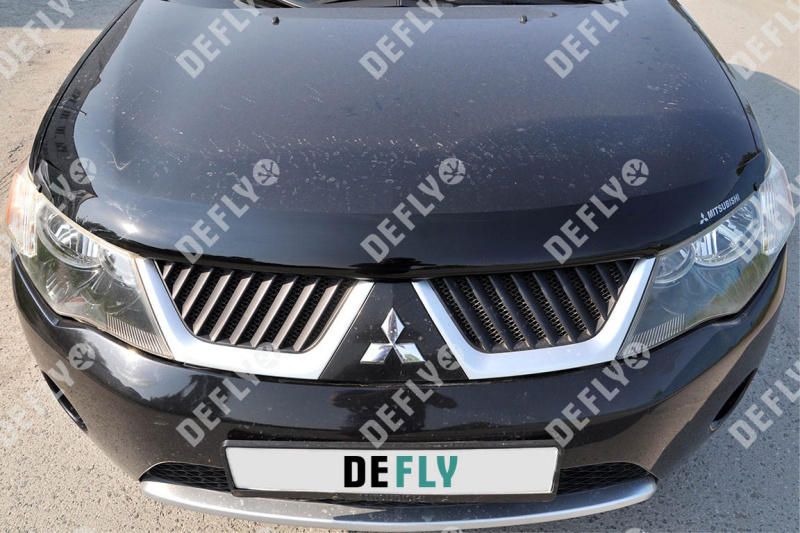 Дефлектор капота Original Mitsubishi Outlander XL (Европа 2006-2009, Япония 2005-2012)