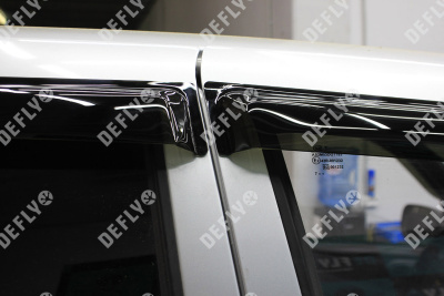 Дефлекторы окон Chevrolet Niva, Lada Niva Travel