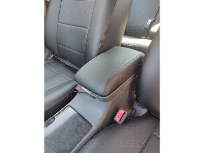 Чехол на центральный подлокотник переднего ряда Toyota Allion (T240), 2001-2007, экокожа черная, 1 шт