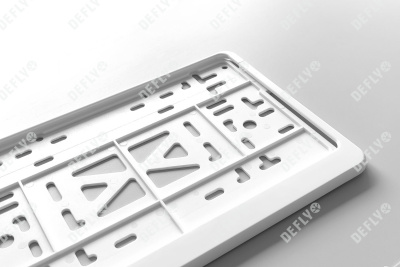 Рамка для номера автомобиля квадратная с защелкой, пластиковая, белая, 2 шт