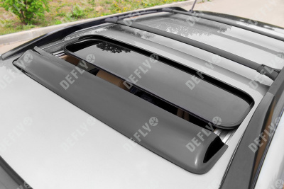 Дефлектор люка Small