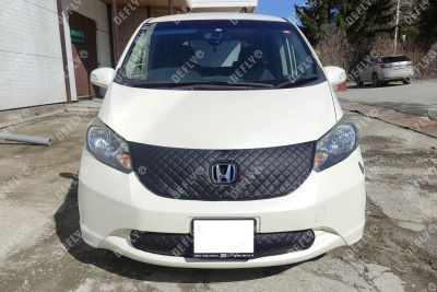 Утеплитель радиатора для Honda Freed (GB3, GB4), 2008-2011, экокожа черная 