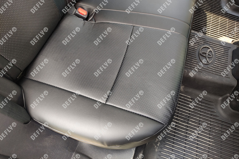 Чехлы на сиденья Toyota RAV4 (XA50), 2018-н.в., экокожа черная