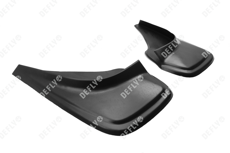 Брызговики универсальные черные, комплект