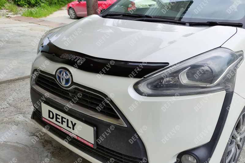 Дефлектор капота NEOFIX Toyota Sienta (XP170), 2015-2022