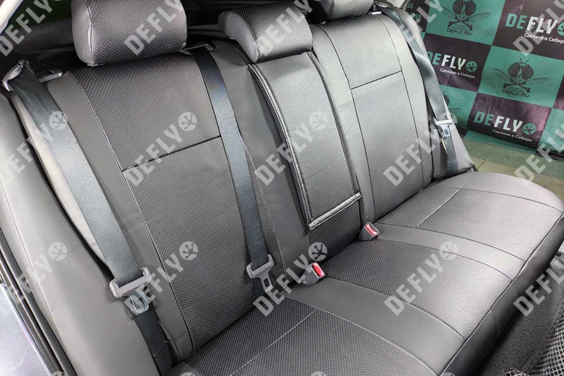 Чехлы на сиденья Toyota Avensis (T250), 2003-2008, cедан, задний ряд 60/40, экокожа черная