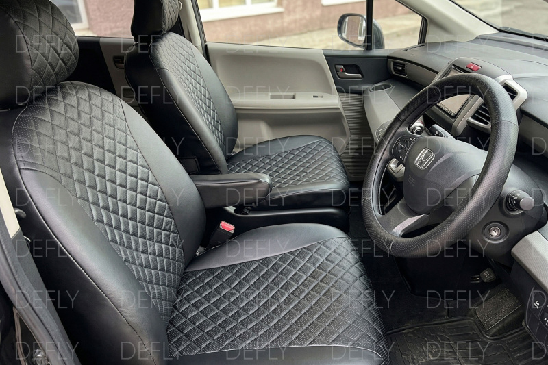 Чехлы на сиденья Honda Freed (GB3, GB4), 2008-2016, 4 места, капитанские кресла, экокожа черная/ромб перфорация
