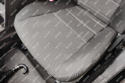 Чехлы на сиденья Toyotа Prius Alpha (XW40), 2011-2021, 5 мест, задний ряд 60/40, жаккард