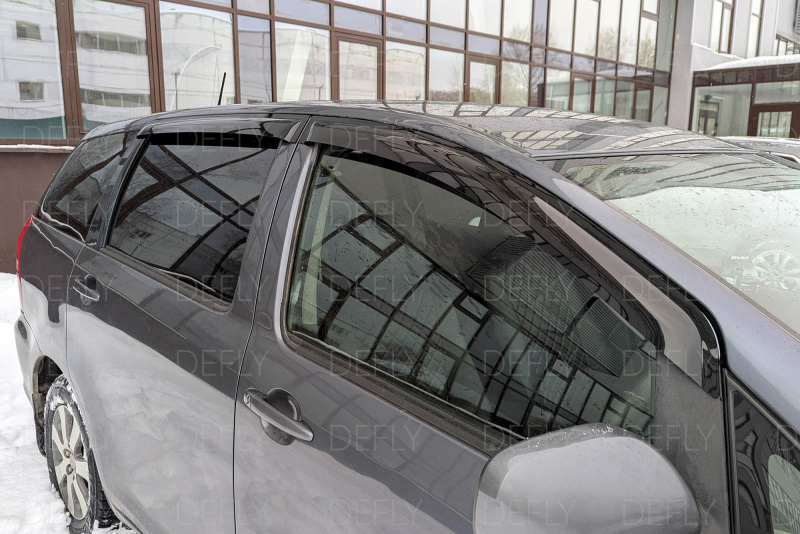 Дефлекторы окон Toyota Wish (XE10), 2003-2009