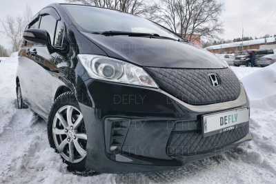Утеплитель радиатора для Honda Freed (GB3, GB4), 2014-2016, 2-й рестайлинг, экокожа черная 